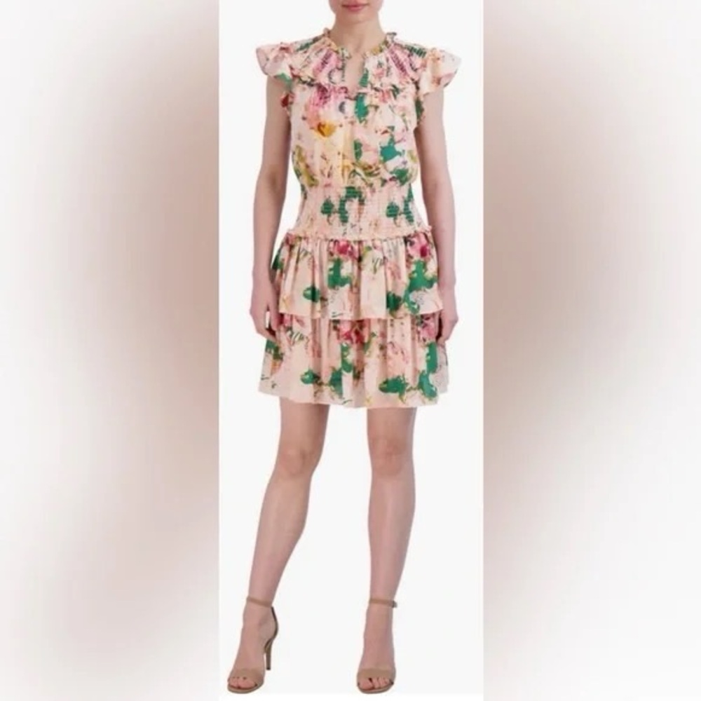 BCBGMaxAzria Women's Peach Floral Smocked Tiered Cap Sleeve Dress Size Small - Picture 3 of 10